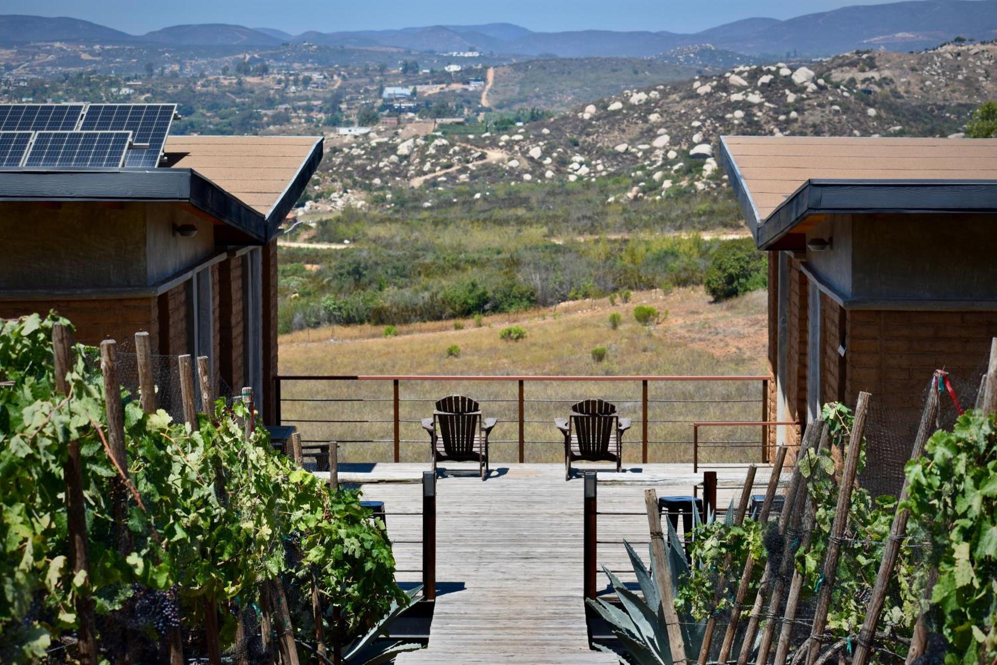 Uvauva Eco-Retreat Bed & Breakfast Valle de Guadalupe Exterior photo